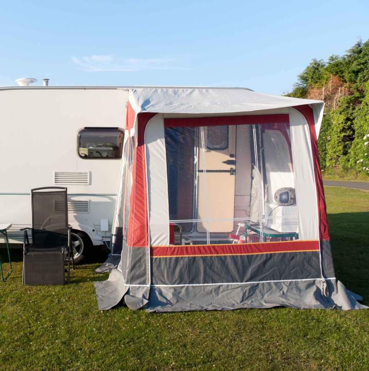 Abris de camping sur mesure Saint-Apollinaire